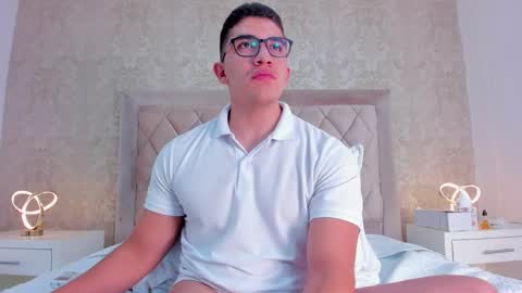 Snapshot of jeffdaltton chatting on 01/14/25, 06:38 Jeff online show from 01/14/25, 06:38