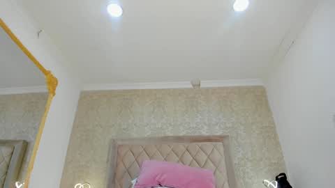 Snapshot of jeffdaltton chatting on 01/22/25, 03:07 Jeff online show from 01/22/25, 03:07