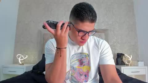 Snapshot of jeffdaltton chatting on 02/06/25, 10:04 Jeff online show from 02/06/25, 10:04