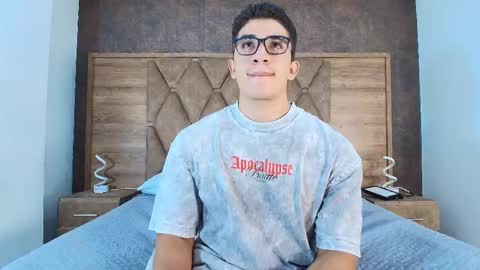 Snapshot of jeffdaltton chatting on 09/27/25, 07:08 Jeff online show from 09/27/25, 07:08