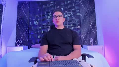 Snapshot of jeffdaltton chatting on 10/27/25, 07:40 Jeff online show from 10/27/25, 07:40