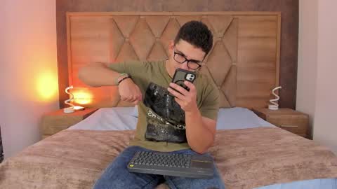 Snapshot of jeffdaltton chatting on 02/10/26, 08:13 Jeff online show from 02/10/26, 08:13