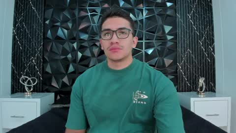 Snapshot of jeffdaltton chatting on 04/04/26, 12:46 Jeff online show from 04/04/26, 12:46