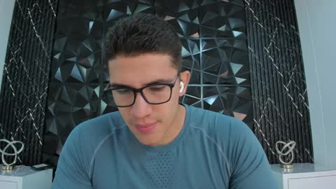 Snapshot of jeffdaltton chatting on 04/06/26, 01:01 Jeff online show from 04/06/26, 01:01