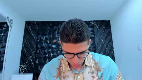 Snapshot of jeffdaltton chatting on 04/14/26, 01:17 Jeff online show from 04/14/26, 01:17