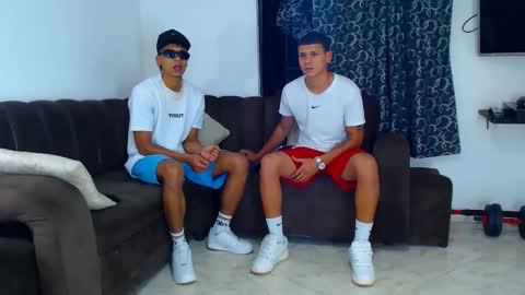 Snapshot of jeffer21_hot chatting on 11/15/25, 05:16 jeffer21_hot online show from 11/15/25, 05:16