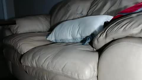 Snapshot of jeffersonel chatting on 04/26/26, 08:34 jeffersonel online show from 04/26/26, 08:34