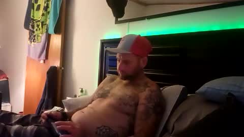 Snapshot of jeffersonjason438 chatting on 05/07/26, 04:07 Doingitright online show from 05/07/26, 04:07
