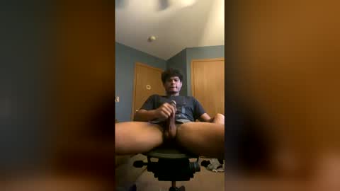 Snapshot of jefferycarnild chatting on 04/16/26, 03:29 jefferycarnild online show from 04/16/26, 03:29