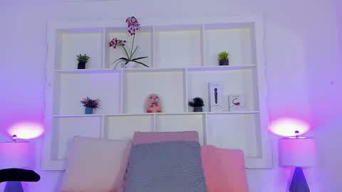 Snapshot of jehnmorris chatting on 03/12/26, 01:06 Jehn online show from 03/12/26, 01:06