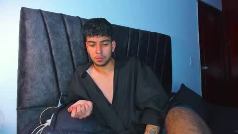 jei online show from 10/18/25, 12:17