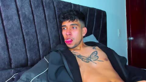 Snapshot of jei_cox chatting on 11/10/25, 12:37 jei online show from 11/10/25, 12:37