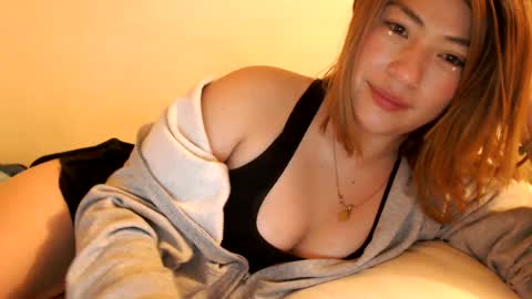 Snapshot of jei_sexysweet chatting on 07/02/26, 03:23 jei online show from 07/02/26, 03:23