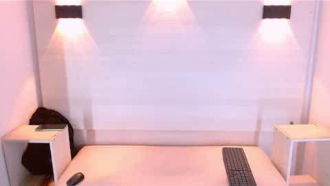 jeic 18 online show from 09/14/25, 04:33