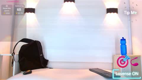 jeic 18 online show from 10/03/25, 11:40