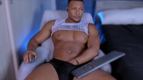 jeicowesst online show from 02/03/25, 08:57