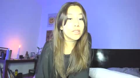 Snapshot of jeinsssgreys chatting on 01/11/25, 01:06 Greys online show from 01/11/25, 01:06