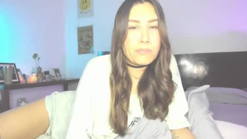 Snapshot of jeinsssgreys chatting on 09/22/25, 12:56 Greys online show from 09/22/25, 12:56