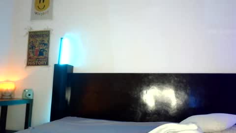 Snapshot of jeinsssgreys chatting on 07/04/26, 01:56 Greys online show from 07/04/26, 01:56
