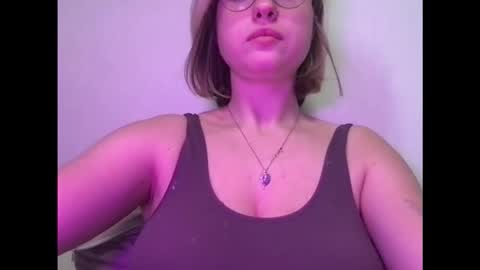 Inna  online show from 11/04/25, 08:24