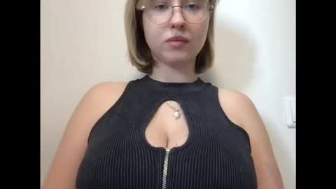 Inna  online show from 11/20/25, 08:36