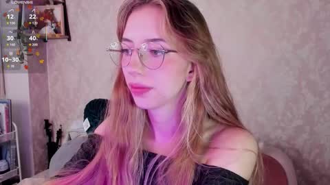 Snapshot of jelly_w5 chatting on 03/10/26, 02:27 Jelly online show from 03/10/26, 02:27