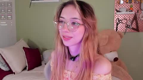 Snapshot of jelly_w5 chatting on 06/05/26, 01:45 Jelly online show from 06/05/26, 01:45