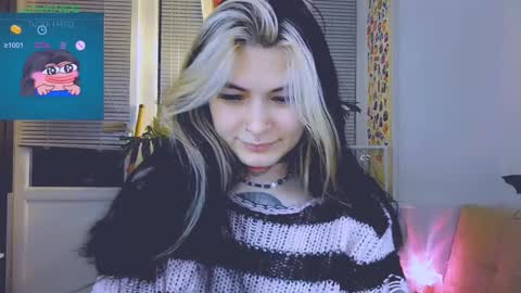 Snapshot of jelyaa chatting on 12/19/24, 02:24 Jelya online show from 12/19/24, 02:24