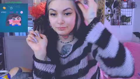 Snapshot of jelyaa chatting on 03/04/25, 12:22 Jelya online show from 03/04/25, 12:22