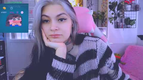 Snapshot of jelyaa chatting on 03/05/25, 11:28 Jelya online show from 03/05/25, 11:28