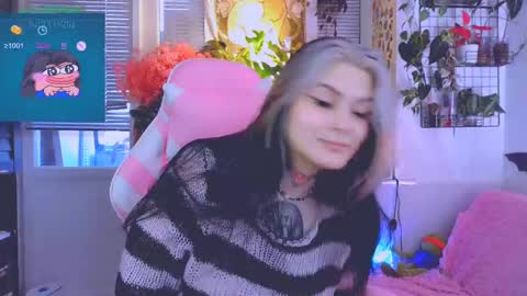 Snapshot of jelyaa chatting on 03/08/25, 12:09 Jelya online show from 03/08/25, 12:09