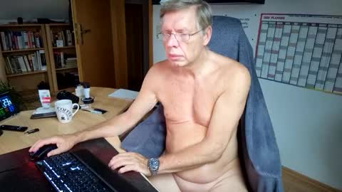 jemk2021 online show from 11/10/25, 07:40