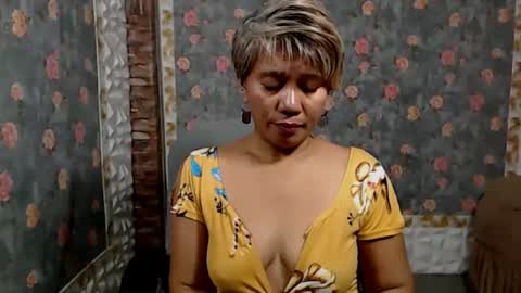 Snapshot of jemm36 chatting on 01/22/25, 09:02 Jem online show from 01/22/25, 09:02