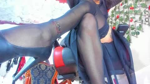 jena_derbo online show from 12/13/24, 01:22