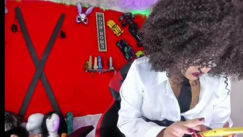 Snapshot of jena_rosse chatting on 04/30/26, 10:43 jena_rosse online show from 04/30/26, 10:43