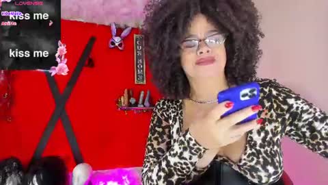 Snapshot of jena_rosse chatting on 06/17/26, 10:50 jena_rosse online show from 06/17/26, 10:50