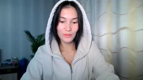 jenariva online show from 11/23/25, 01:00