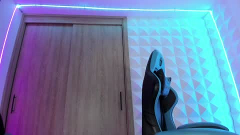 Snapshot of jendralevis chatting on 02/06/25, 01:49 jendralevis online show from 02/06/25, 01:49