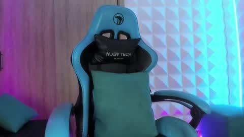 Snapshot of jendralevis chatting on 03/11/25, 10:53 jendralevis online show from 03/11/25, 10:53