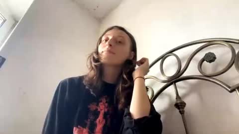 Snapshot of jenevaprattis chatting on 06/09/26, 11:22 Lesya online show from 06/09/26, 11:22