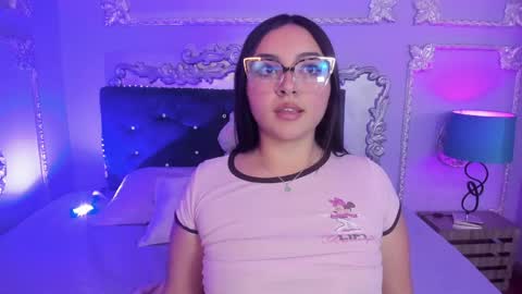 Jenifer  online show from 04/29/26, 07:42
