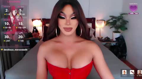 Snapshot of jenifers_body chatting on 04/20/26, 01:41 Queen Jenifer online show from 04/20/26, 01:41