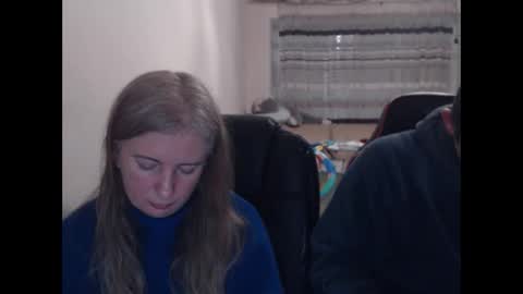 Snapshot of jenisandpeter chatting on 02/24/26, 08:18 JenisAndPeter online show from 02/24/26, 08:18