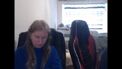 Snapshot of jenisandpeter chatting on 02/28/26, 07:20 JenisAndPeter online show from 02/28/26, 07:20