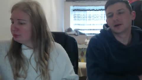 Snapshot of jenisandpeter chatting on 03/02/26, 06:03 JenisAndPeter online show from 03/02/26, 06:03