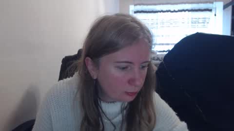 Snapshot of jenisandpeter chatting on 03/09/26, 06:28 JenisAndPeter online show from 03/09/26, 06:28