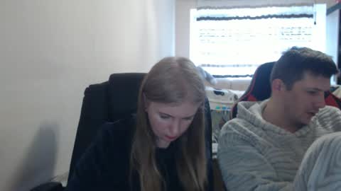 Snapshot of jenisandpeter chatting on 03/14/26, 07:47 JenisAndPeter online show from 03/14/26, 07:47