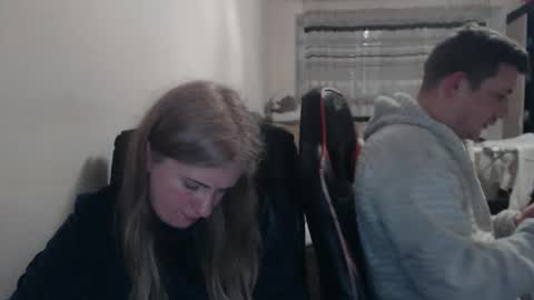 Snapshot of jenisandpeter chatting on 03/14/26, 07:52 JenisAndPeter online show from 03/14/26, 07:52