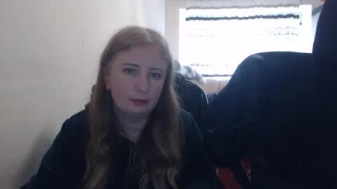 Snapshot of jenisandpeter chatting on 03/21/26, 08:30 JenisAndPeter online show from 03/21/26, 08:30