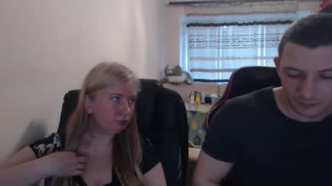 Snapshot of jenisandpeter chatting on 05/27/26, 05:21 JenisAndPeter online show from 05/27/26, 05:21